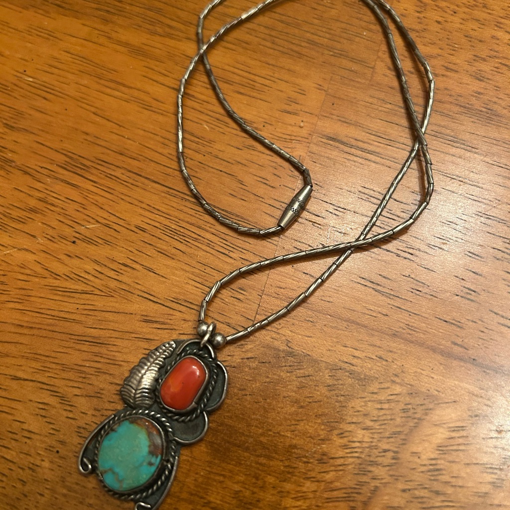 Silver And Turquoise Pendant Necklace 89$